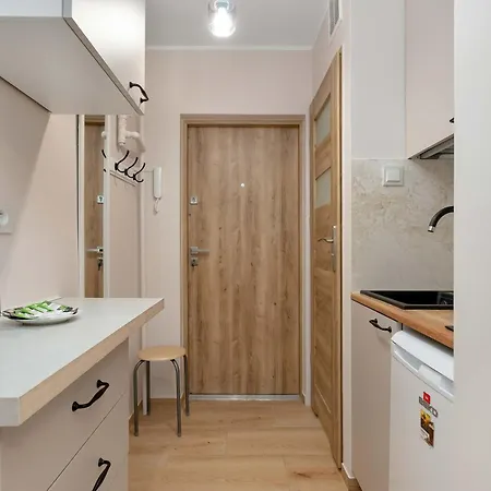 Kompaktowe Blisko Molo W Sopocie By Renters Apartman